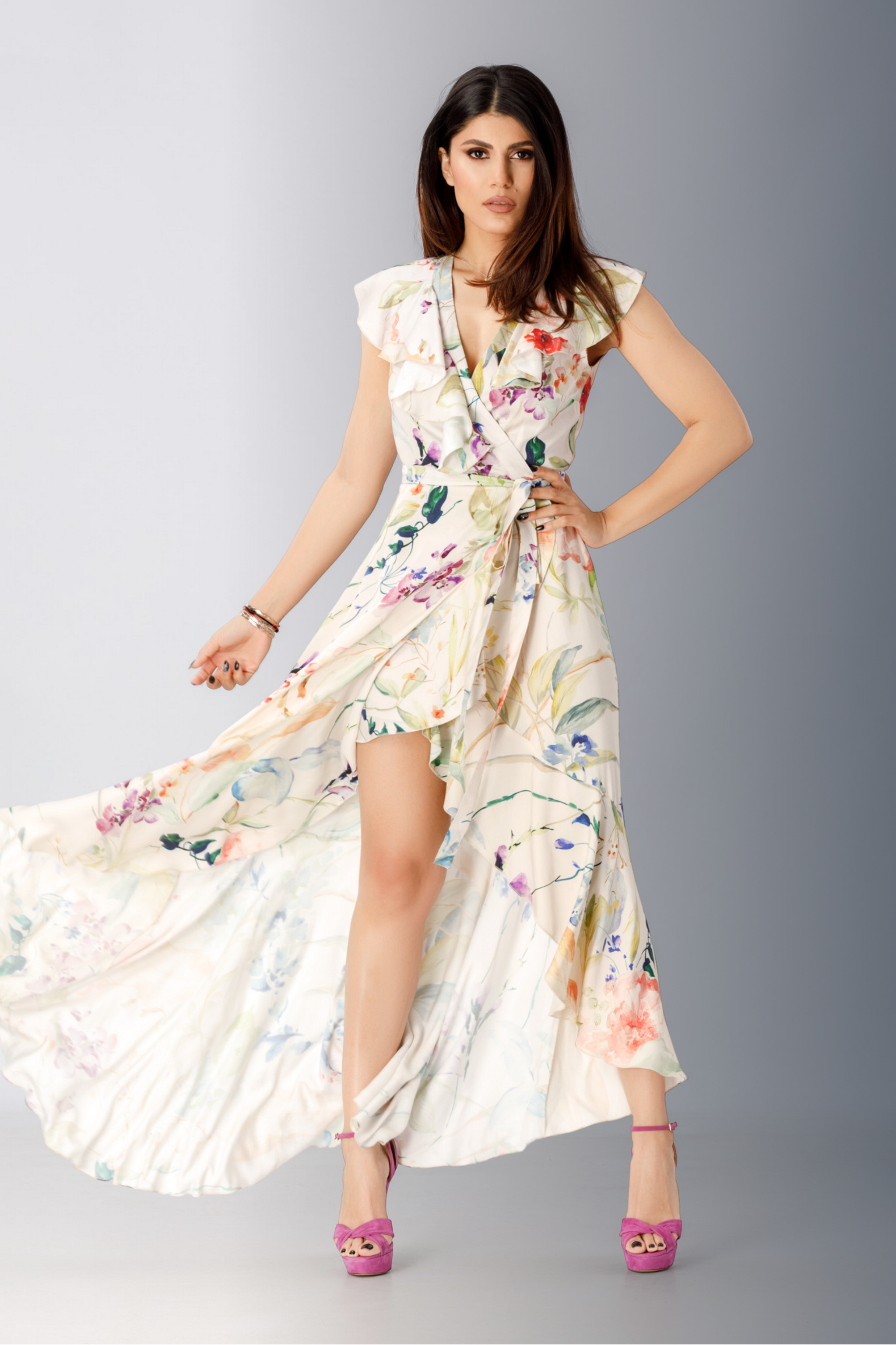 This 12$ Wrap Dress Pattern Gives Your Wardrobe a Fresh Vibe – GeorgettePatterns This 12$ Wrap Dress Pattern Gives Your Wardrobe a Fresh Vibe – GeorgettePatterns