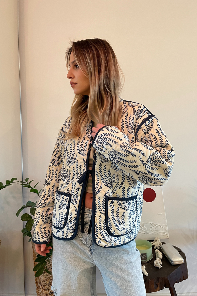 CLOVER Quilted Jacket Pattern – GeorgettePatterns