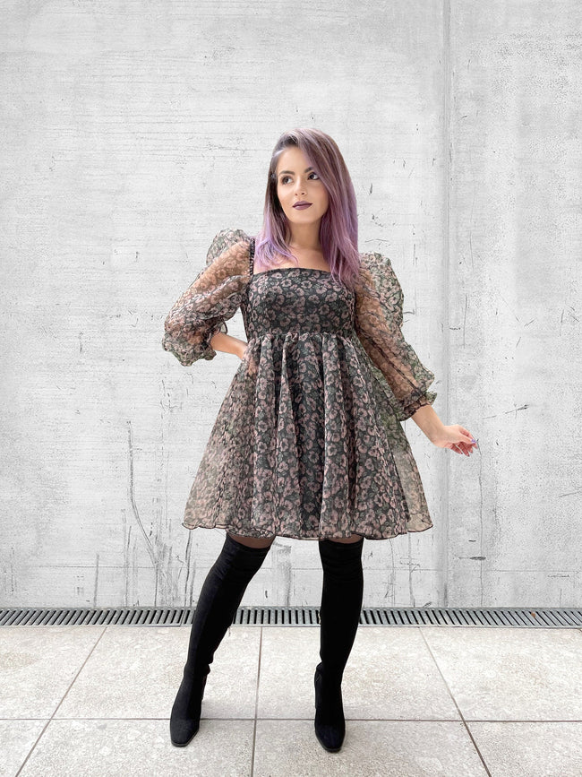 Are You Thready For A Puff Sleeve Dress Pattern? +Video Tutorial