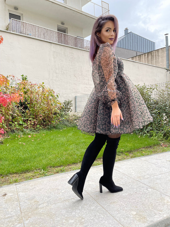 Short sleeve discount dress with tights